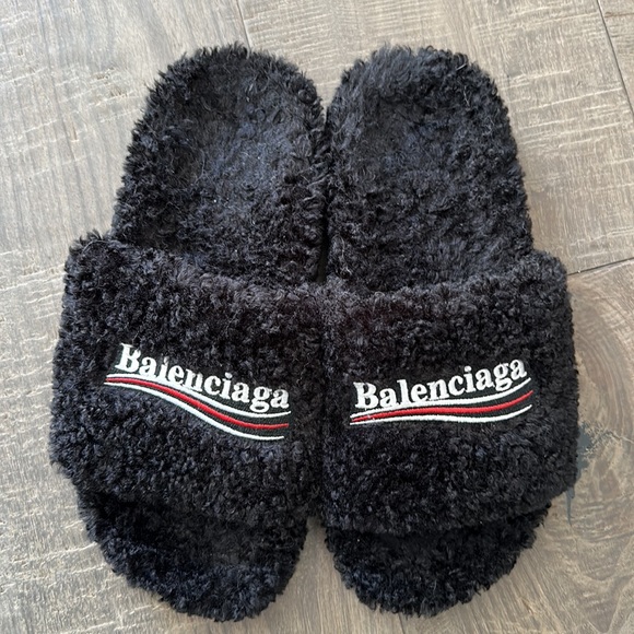 Balenciaga slides- excellent condition - Picture 2 of 6